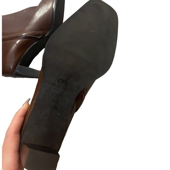 Etienne Aigner Brown Vintage Boots - Picture 5 of 8